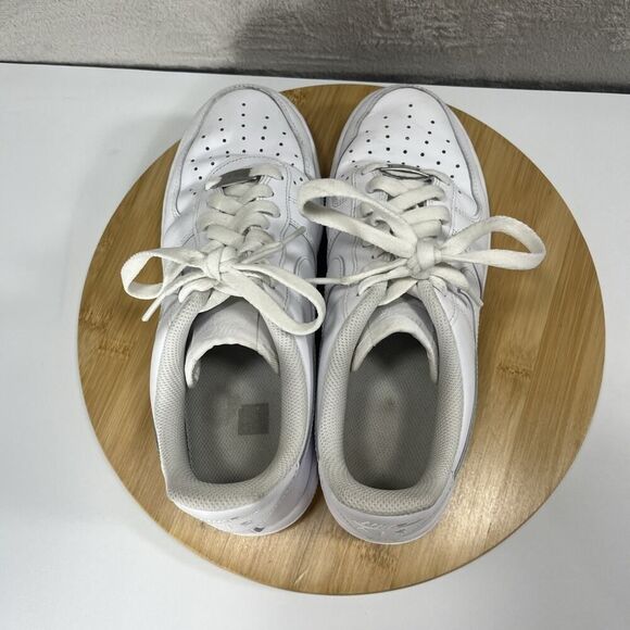 Nike Air Force 1 '07 Shoes Triple White Sneakers DD8959-100 Mens Size 9 - Picture 5 of 10
